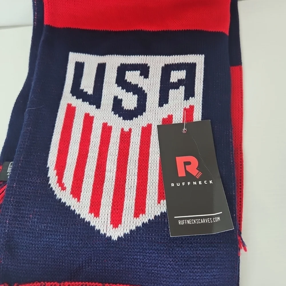 USA Ruffneck Raise Your Game Knitting Scarf reversible FRINGED scarf Red Blue